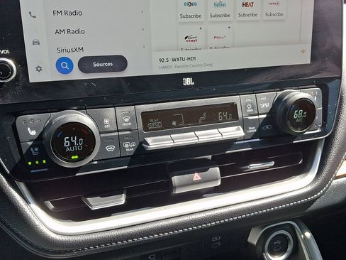 Used 2024 Toyota Grand Highlander Limited image 15