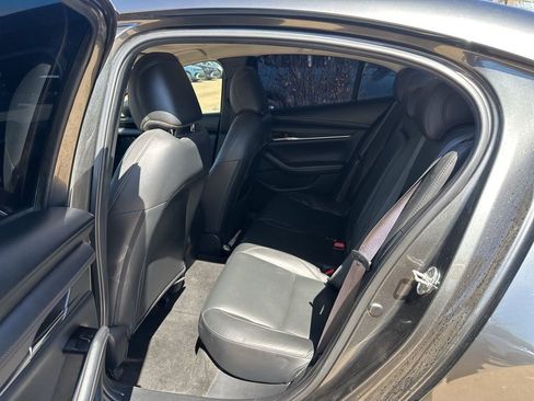 Used 2025 MAZDA MAZDA3 s FWD image 9