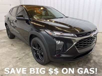 Used 2025 Chevrolet Trax RS