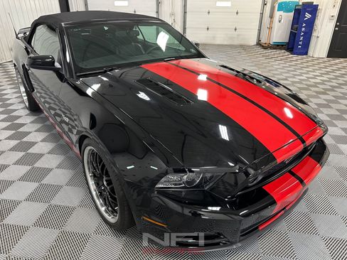 Used 2014 Ford Mustang GT Premium w/ Brembo Brake Package RWD image 10