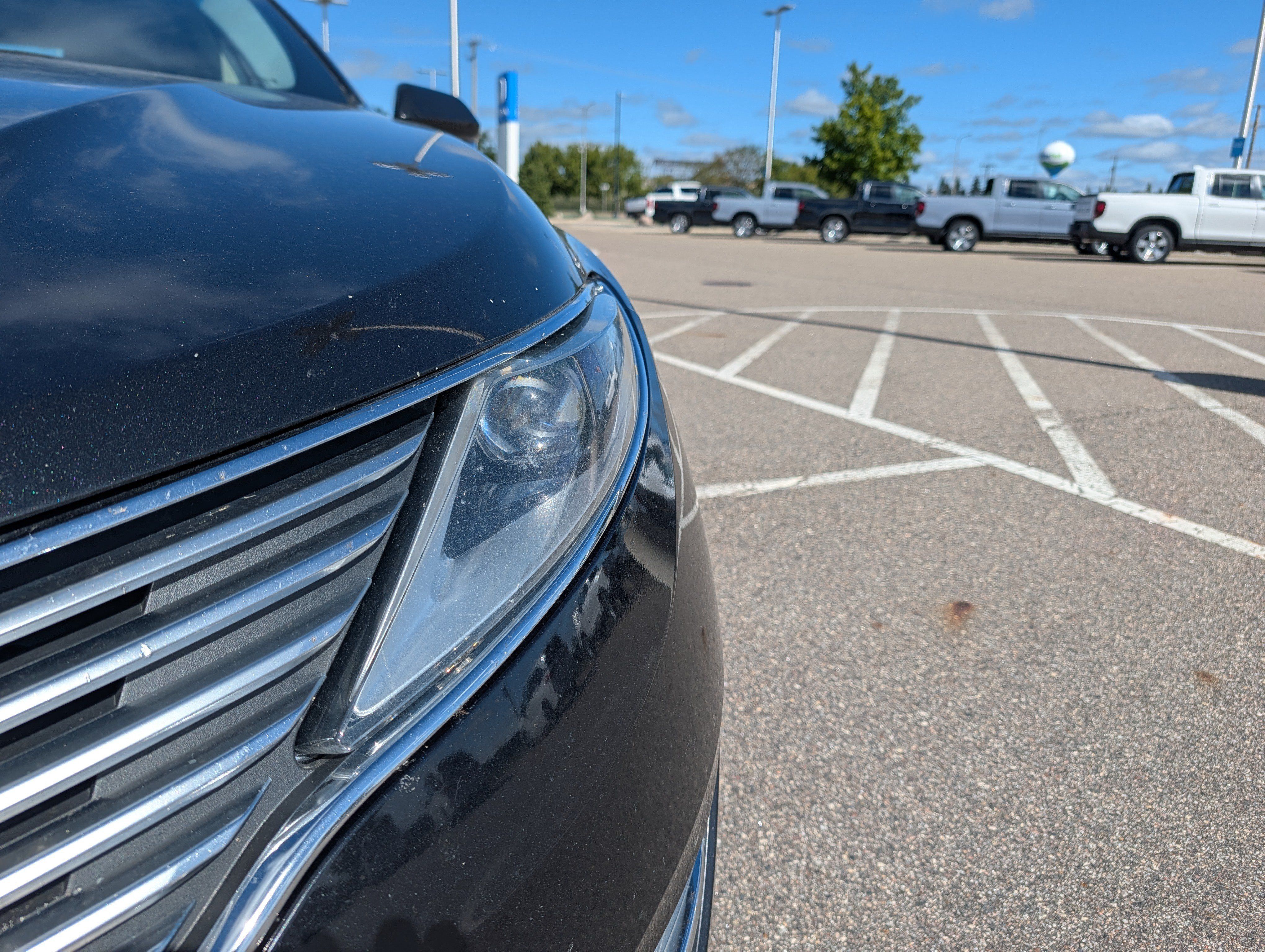 Used 2015 Lincoln MKZ w/ Equipment Group 101A Select FWD image 16