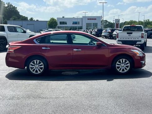 Used 2014 Nissan Altima 2.5 S FWD image 35