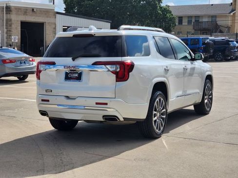 Used 2021 GMC Acadia Denali w/ Denali Technology Package FWD image 14