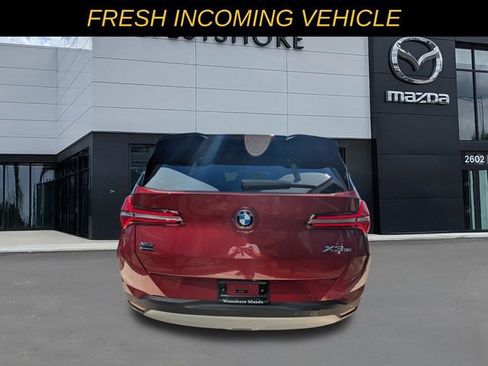 Used 2025 BMW X3 xDrive30i AWD/4WD image 3