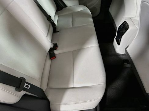 Certified 2025 Hyundai Kona SEL AWD/4WD image 35