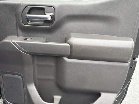 Used 2026 Chevrolet Silverado 1500 Custom w/ Turbomax Blackout Package AWD/4WD image 16