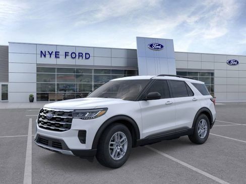 New 2026 Ford Explorer Active image 2