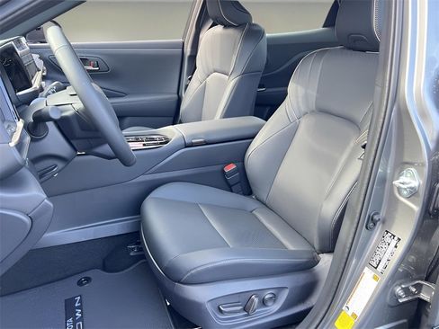 New 2026 Toyota Crown XLE image 12