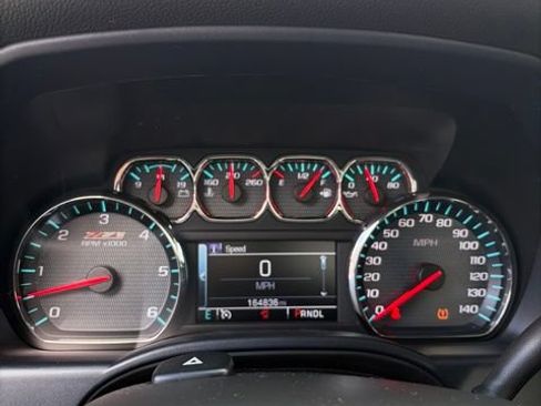 Used 2018 Chevrolet Silverado 1500 LT w/ All Star Edition AWD/4WD image 6