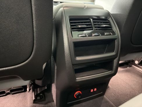 Certified 2024 BMW X5 sDrive40i w/ Premium Package RWD image 31