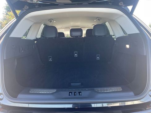 Used 2024 Lincoln Nautilus Premier image 24