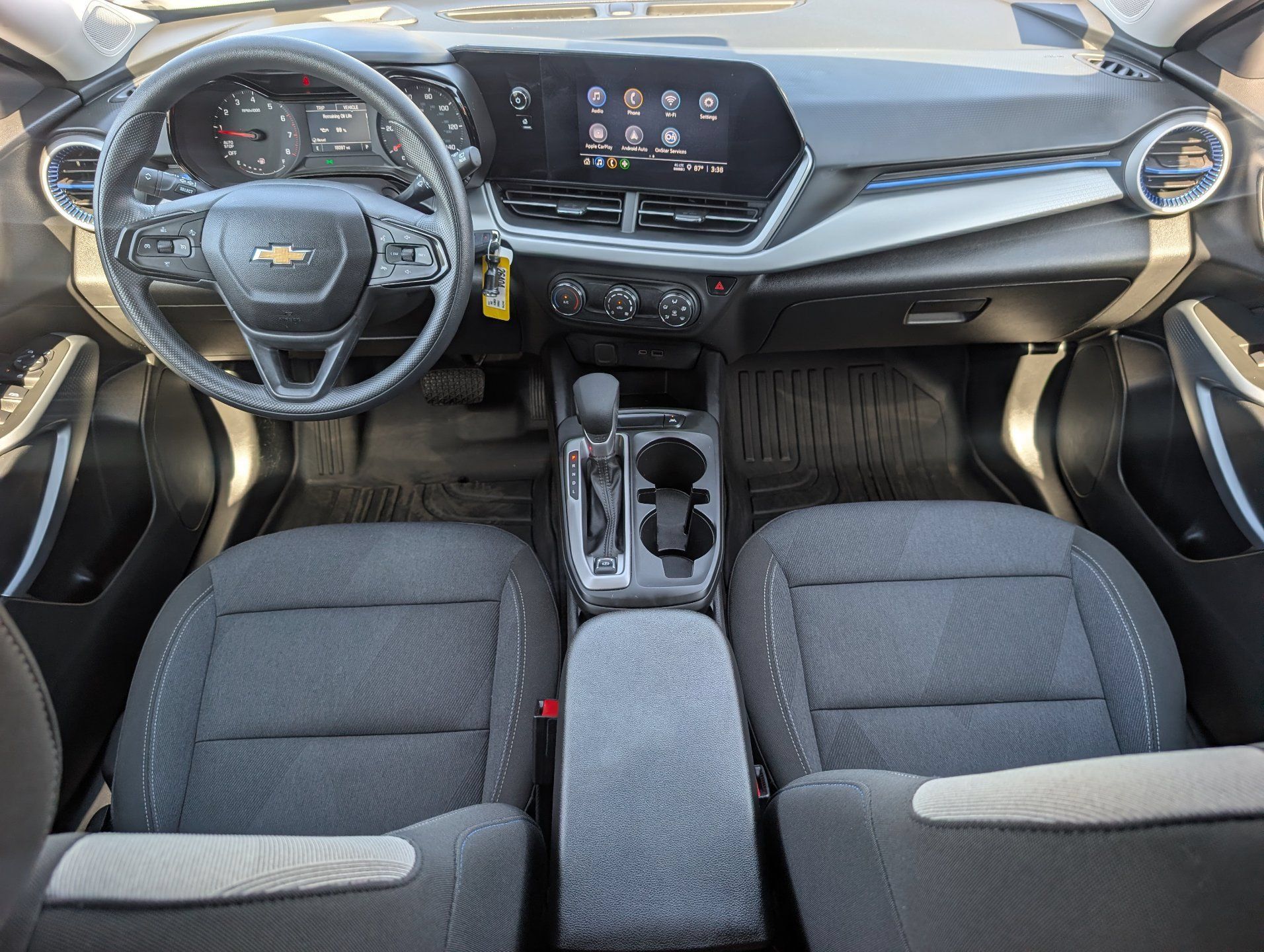 Used 2024 Chevrolet Trax LS FWD image 14