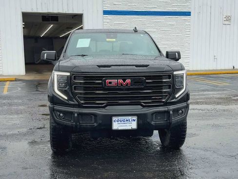 Certified 2024 GMC Sierra 1500 AT4X w/ AT4X AEV Edition AWD/4WD image 3