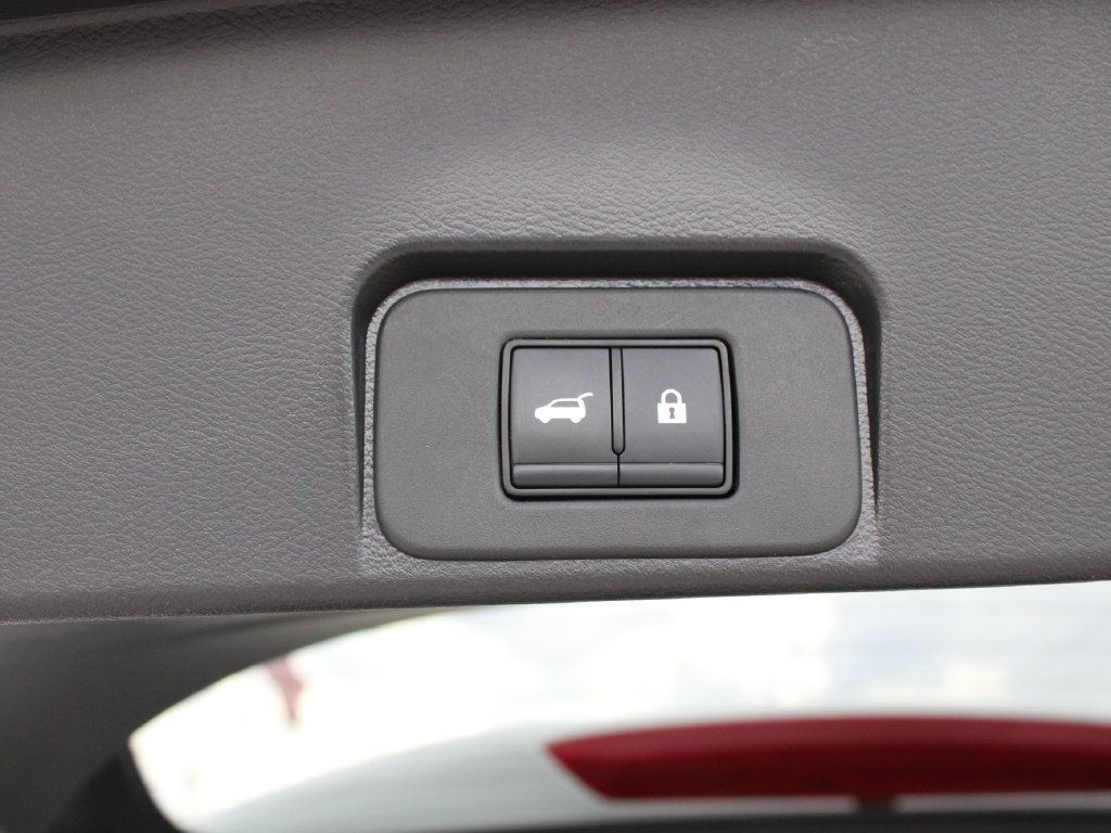 Used 2023 Nissan Rogue SL w/ SL Premium Package FWD image 37