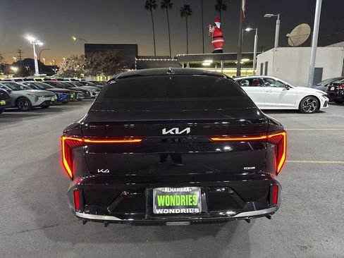 Used 2025 Kia K4 GT-Line Turbo image 9