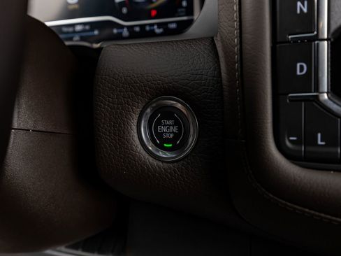 Used 2023 GMC Yukon Denali image 22