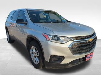 Used 2021 Chevrolet Traverse LS w/ LPO, Floor Liner Package image 1