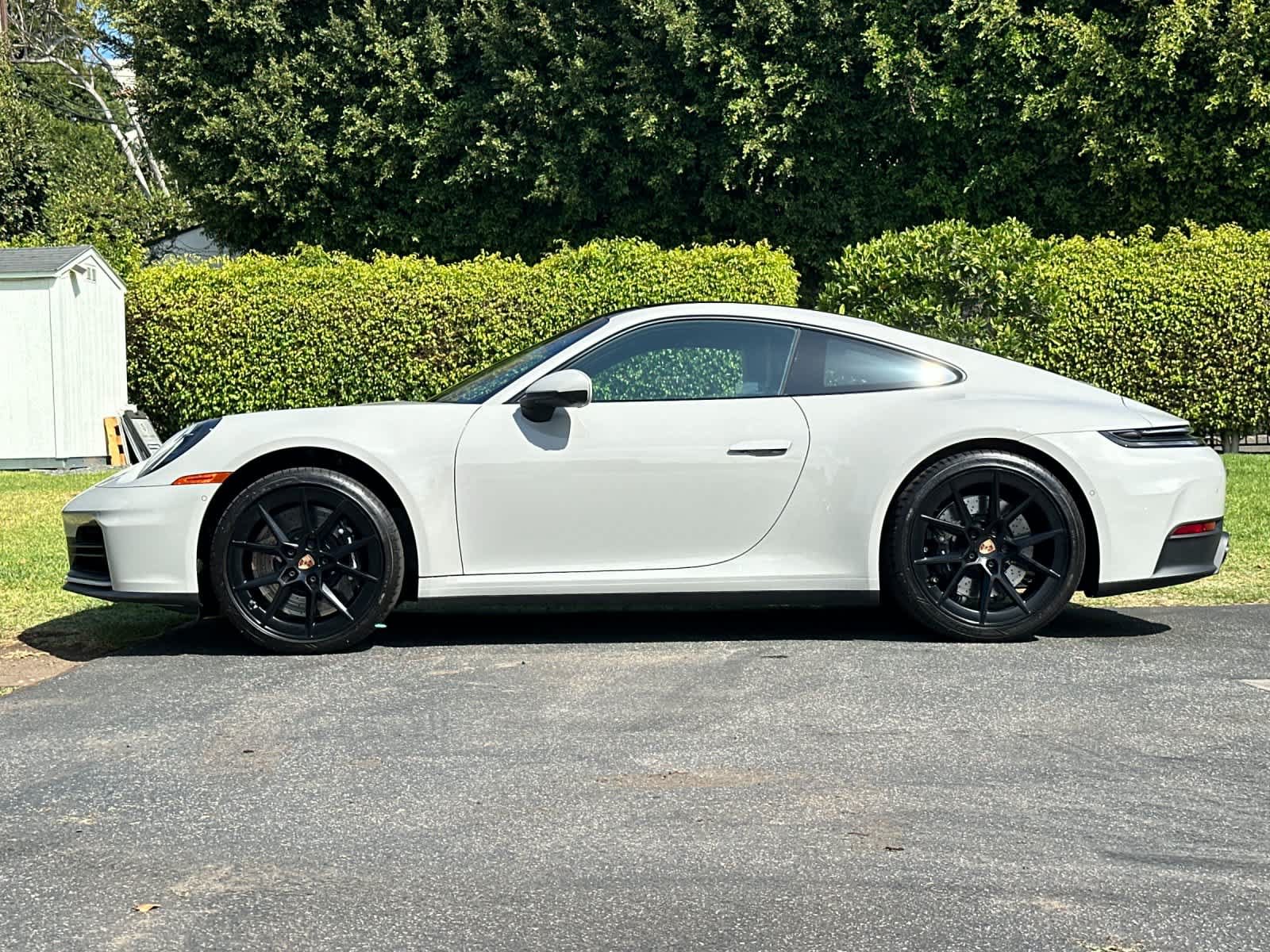 Certified 2026 Porsche 911 Carrera 4S AWD/4WD image 2