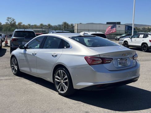 Used 2022 Chevrolet Malibu LT image 3