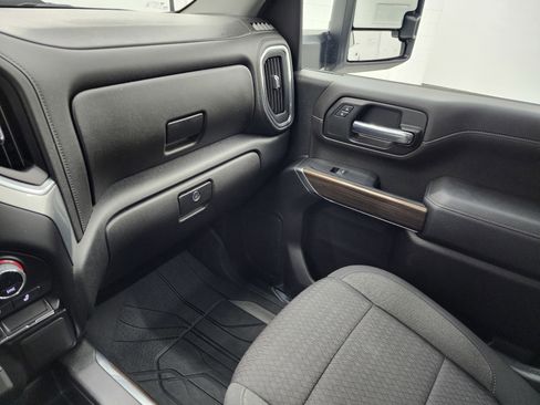 Used 2023 Chevrolet Silverado 2500 LT w/ Z71 Sport Edition image 12