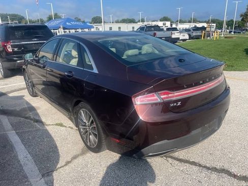 Used 2019 Lincoln MKZ Premiere AWD/4WD image 3