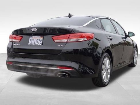 Used 2016 Kia Optima EX w/ Premium Package image 3