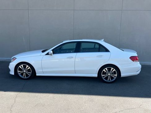 Used 2016 Mercedes-Benz E 350 Sedan image 5