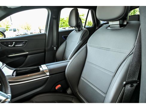 Certified 2026 Mercedes-Benz GLC 300 4MATIC image 12