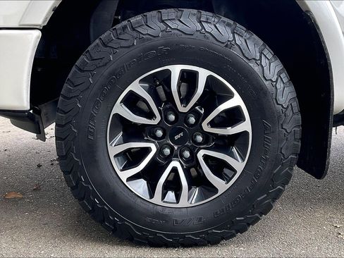 Used 2014 Ford F150 Limited image 23