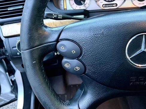 Used 2008 Mercedes-Benz E 350 E 350 Sedan 4D image 17