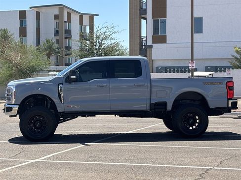 Used 2024 Ford F250 Lariat w/ Lariat Ultimate Package AWD/4WD image 9