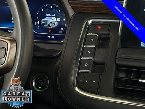 Used 2024 Chevrolet Suburban High Country AWD/4WD image 19