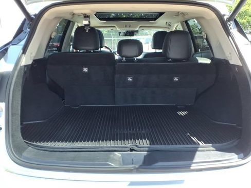 Used 2024 Nissan Murano SL w/ Cargo Package AWD/4WD image 7