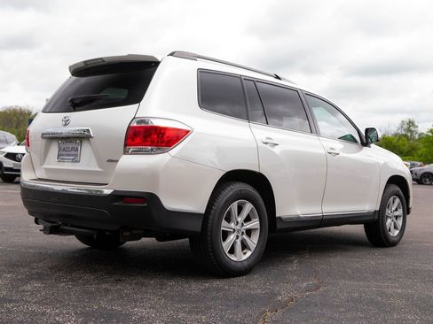 Used 2013 Toyota Highlander SE AWD/4WD image 11