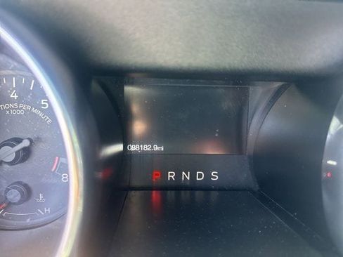 Used 2018 Ford Mustang GT Premium w/ Carbon Sport Interior Package image 13