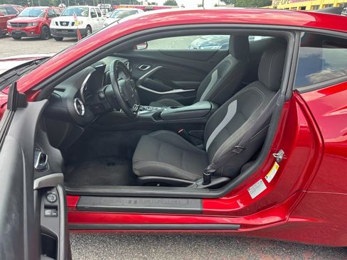 Used 2017 Chevrolet Camaro LT image 20