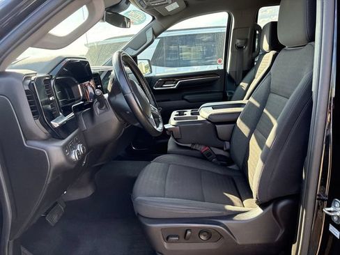 Used 2024 GMC Sierra 1500 SLE AWD/4WD image 7