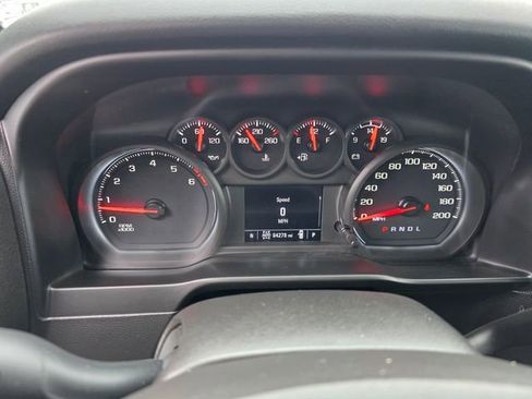 Used 2020 Chevrolet Silverado 1500 Custom Trail Boss w/ Custom Convenience Package AWD/4WD image 20