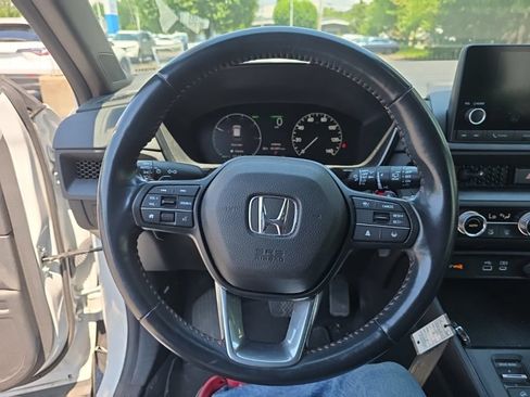 Used 2023 Honda CR-V Sport image 13