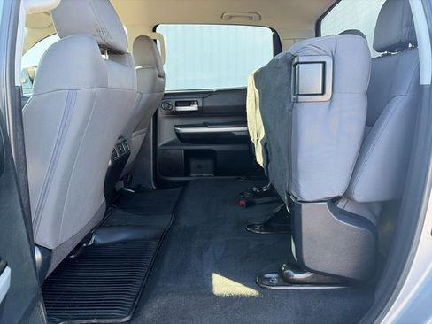 Used 2017 Toyota Tundra SR5 w/ TRD Off Road Package AWD/4WD image 40