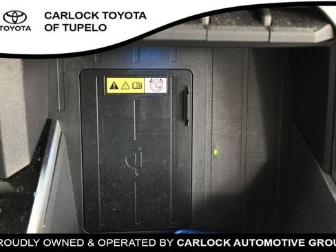Used 2023 Toyota Sequoia Capstone RWD image 36