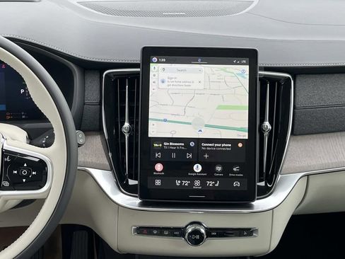 New 2026 Volvo XC90 T8 Ultra AWD/4WD image 16