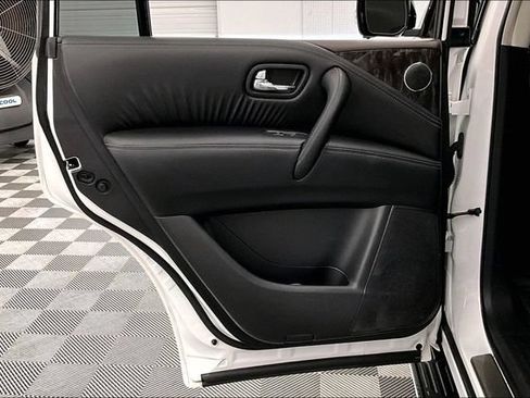 Used 2021 Nissan Armada Platinum w/ Captain's Chairs Package AWD/4WD image 23