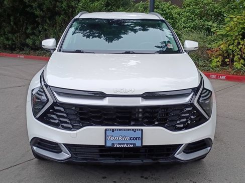 Used 2024 Kia Sportage EX AWD/4WD image 12