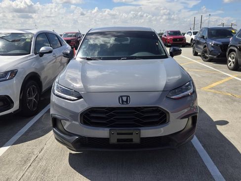 Certified 2024 Honda HR-V Sport image 3