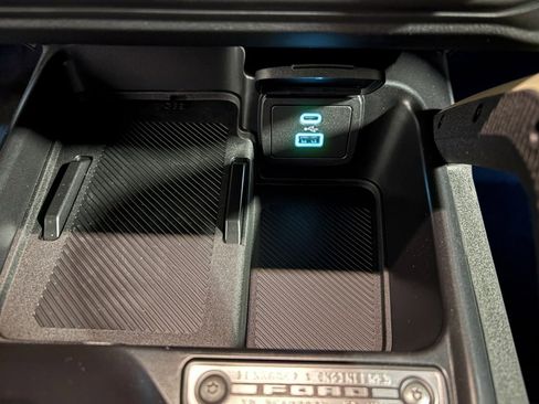 New 2025 Ford Bronco Badlands w/ Sasquatch Package image 13