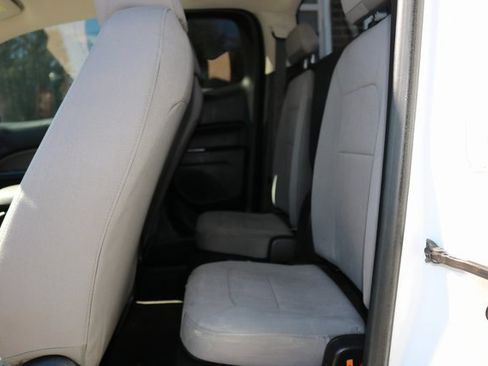 Used 2018 Chevrolet Colorado W/T w/ WT Convenience Package image 17