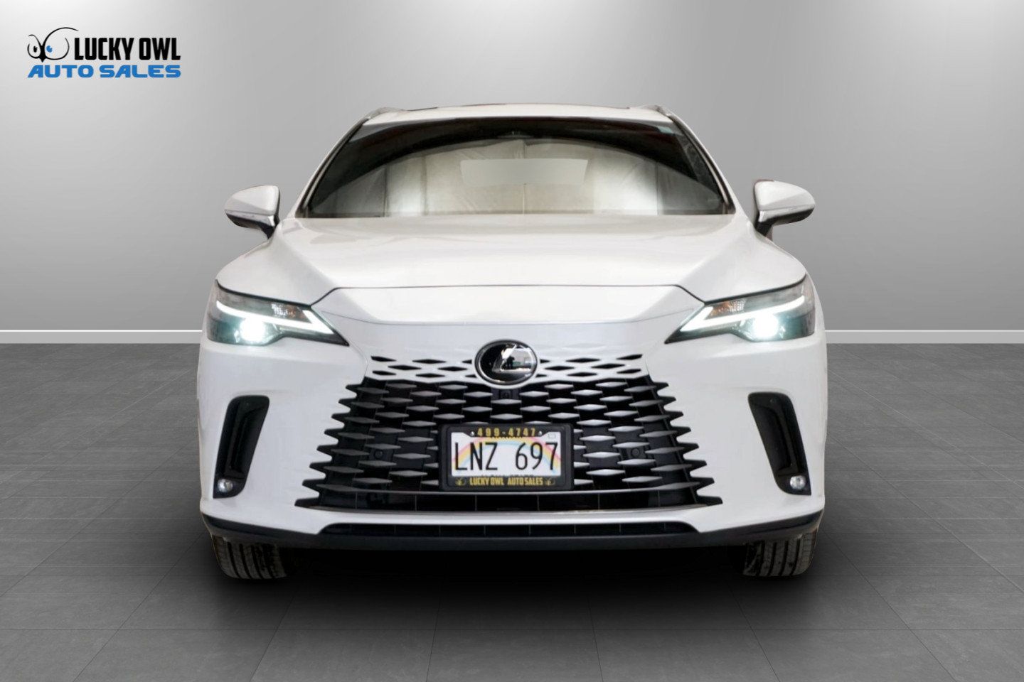 Used 2024 Lexus RX 350 FWD image 2