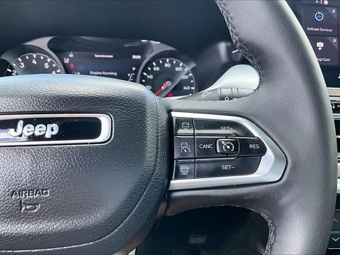Used 2025 Jeep Compass Limited AWD/4WD image 24