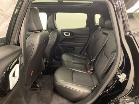 Used 2026 Jeep Compass Trailhawk w/ Sun, Sound & Navigation Group image 21